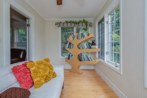 28 Westbourne Rd, Concord NH 03301-2916 exterior