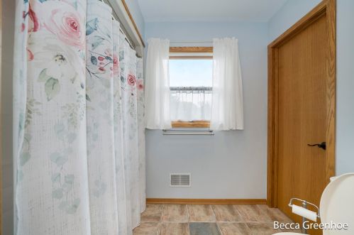 3944 Marlboro St, Grand Rapids MI 49534-4537 exterior