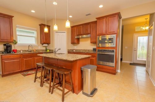 27872 Arrowhead Cir, Punta Gorda FL 33982-4800 exterior