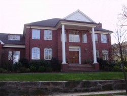 186 Sargent St, Newton, MA 02458-2345