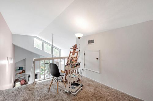 2878 Buena Crest Ct, San Jose CA 95121-2959 exterior