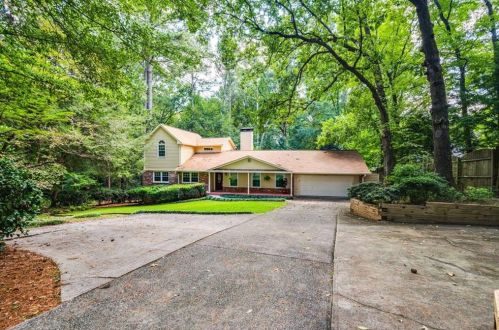 1631 Harts Mill Rd, Atlanta, GA 30319-1817