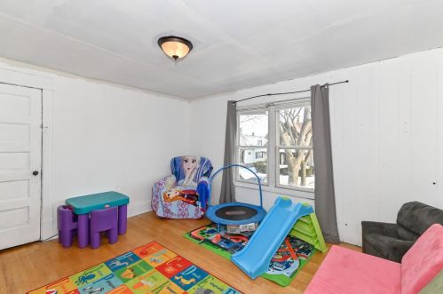 1813 59, Milwaukee WI 53214-5129 exterior