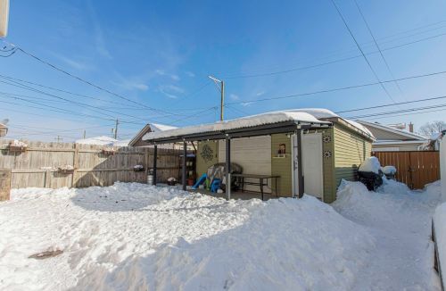 6343 Tripp Ave, Chicago IL 60646-4524 exterior