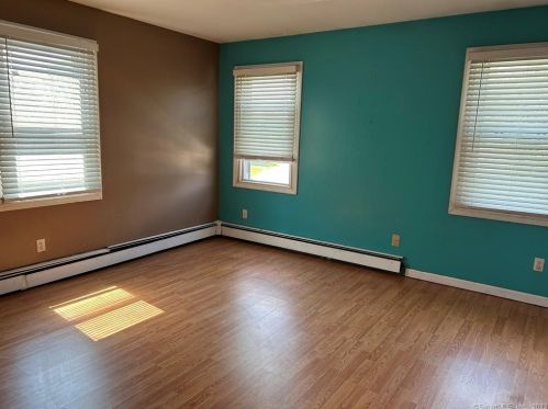 91 Atwater St, Milford CT 06460-7616 exterior