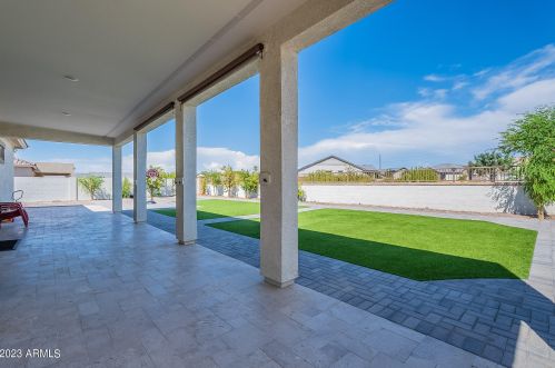 8603 16 Dr, Phoenix AZ 85041 exterior