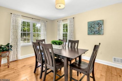 210 Edgar Ave, Cranford NJ 07016-1914 exterior