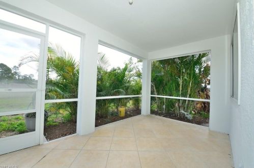 4470 20 St, Naples FL 34117-9456 exterior