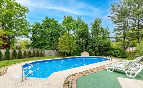 2 Teal Pl, Berkeley Township NJ  08721-1620 exterior