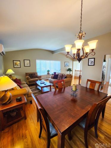 2919 Woodbridge Ave, Edison NJ 08837-3308 exterior