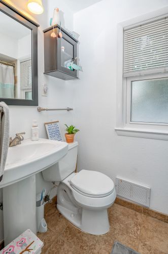 5411 Ohio Ave, Milwaukee WI 53219-4453 exterior