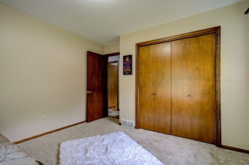 1854 Pinnacle Dr, Wyoming MI  49519 exterior