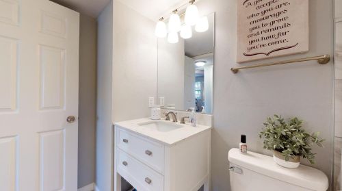 1506 Oriole Ln, Saint Louis MO 63144-1110 exterior