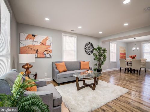 432 Orange St, Washington DC  20032-1622 exterior