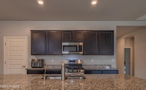 7441 Calle Aragon, Tucson AZ  85756 exterior