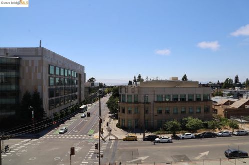 2225 Hearst Ave, Berkeley CA 94703-1331 exterior