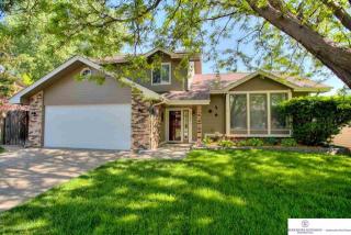 15288 V St, Omaha, NE 68137-2437