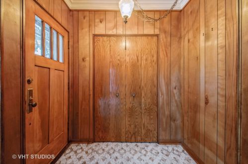 5409 Agatite Ave, Chicago, IL 60630-3501