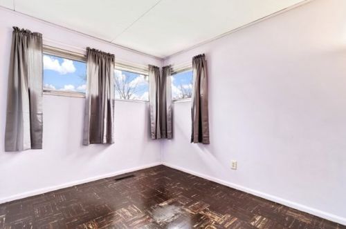 305 Hammes Ave, Joliet IL 60435-6613 exterior