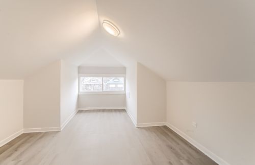 7614 Michigan Ave, Chicago IL  60619-2313 exterior