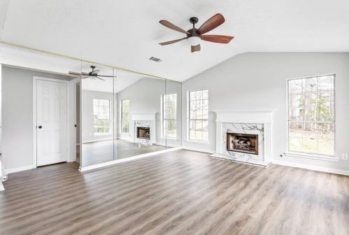 320 Emerald Grn Ct, Atlanta GA 30349-8420 exterior