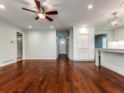 9612 Ferndale Rd, Dallas TX 75238-2731 exterior