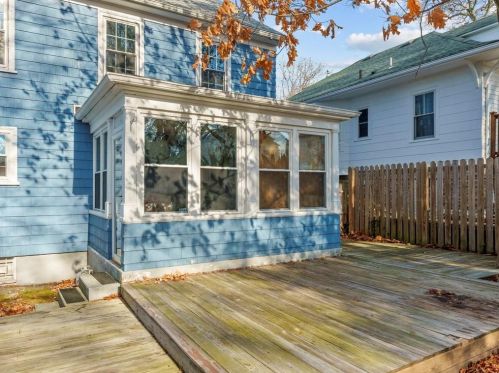 26 Whitford Ave, Providence RI 02908-3355 exterior