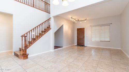 27626 18th Dr, Phoenix AZ  85085-5325 exterior