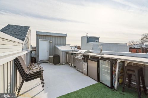 2405 Coral St, Philadelphia PA  19125-1608 exterior