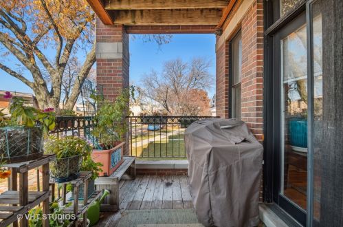 5605 Miltimore Ave, Chicago, IL 60646-6344