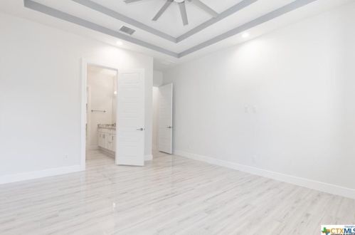 114 High Pt Cir, Spring Branch TX 78070-5065 exterior