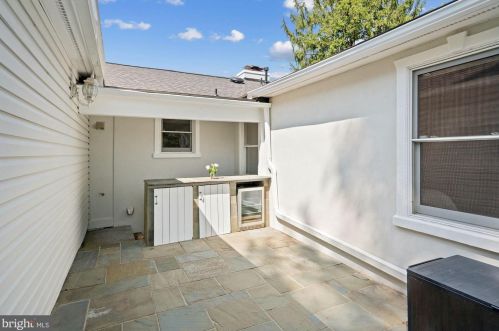 6543 Chesterfield Ave, Mc Lean VA  22101-5231 exterior