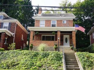 826 Centre Ave, Pittsburgh, PA 15202-2504