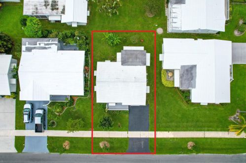 2181 Congress Blvd, Boynton Beach FL 33426-5321 exterior