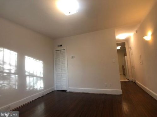 264 16 St, Washington DC 20018-1822 exterior