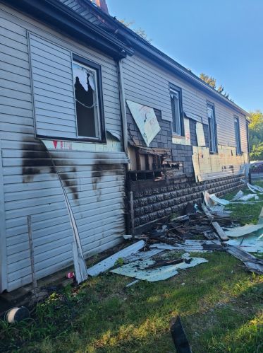 7131 Paulina St, Chicago, IL 60636-3822