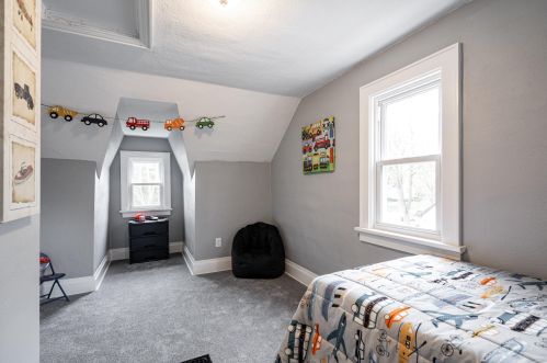 5946 40th St, Milwaukee WI  53209-3923 exterior