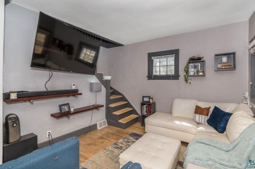 606 Sparkman Ave, Duluth MN 55803-2150 exterior