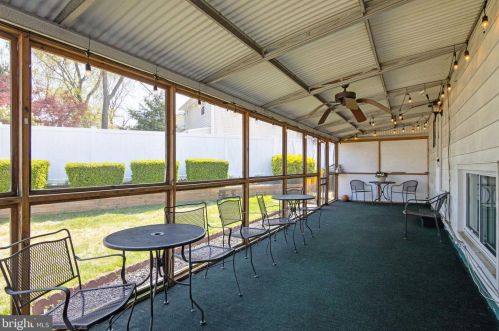 215 Ridgely Rd, Glen Burnie MD 21061-4513 exterior