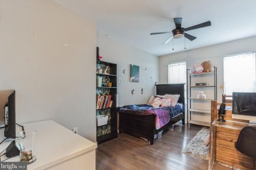 1233 49 St, Philadelphia PA 19143-4438 exterior