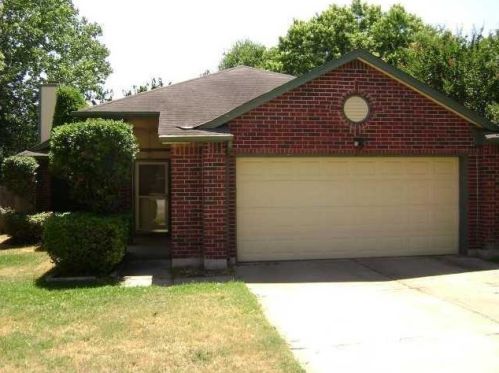 4714 Castleman Dr, Austin TX  78725-1720 exterior