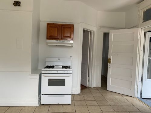 151 14 Ave, Broadview IL 60155-3138 exterior