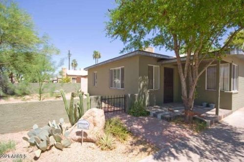 3017 26th St, Phoenix AZ  85016-7921 exterior