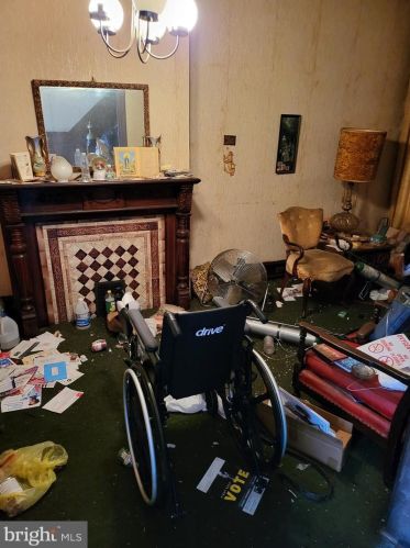 1631 29 St, Philadelphia PA 19121-2739 exterior