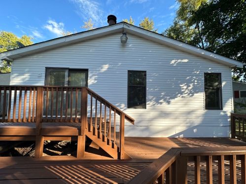 2720 Iroquois Rd, Waukegan IL 60087-4549 exterior