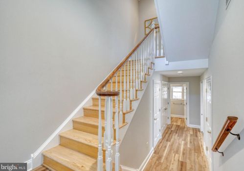 2518 Delancey St, Philadelphia PA 19103-6409 exterior