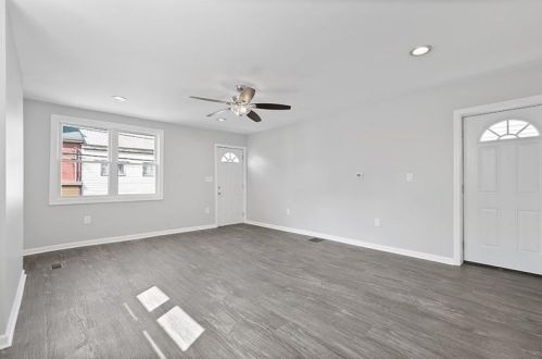 162 Pius St, Pittsburgh, PA 15203-1619