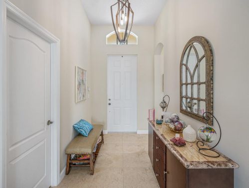 9927 Chadwick Dr, Fort Pierce FL 34987-2419 exterior