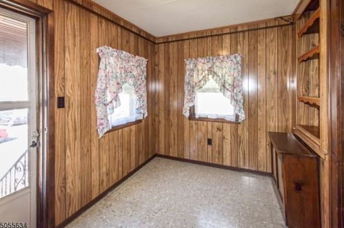 23 Wall St, Cranford, NJ 07016-3448