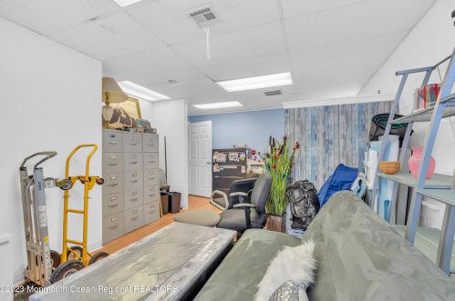 204 Channel Dr, Point Pleasant Beach NJ 08742-2619 exterior